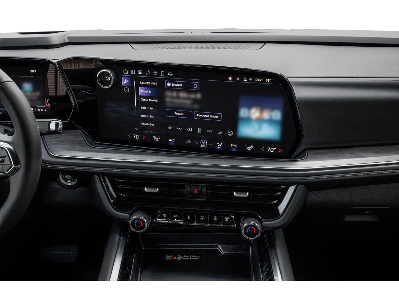 2026 Chevrolet Suburban LT - Photo 7