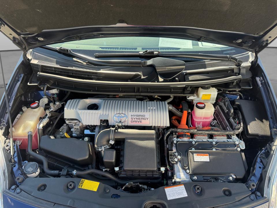 2015 Toyota Prius Three
