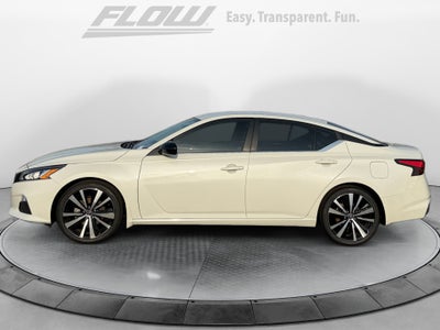 2022 Nissan Altima SR FWD