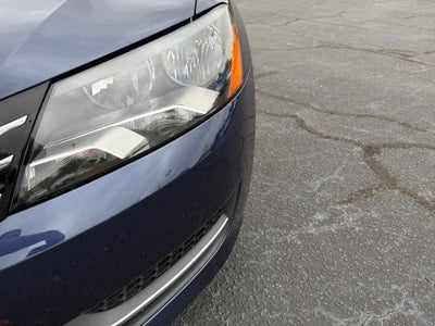 2014 Volkswagen Passat 1.8T SE
