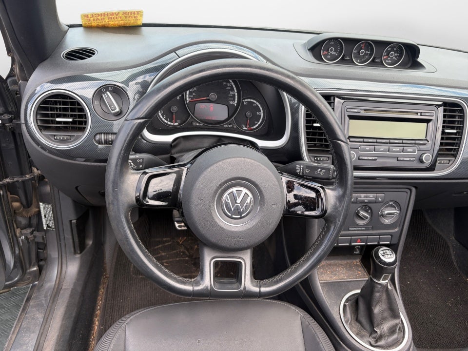 2013 Volkswagen Beetle Convertible 2.0T