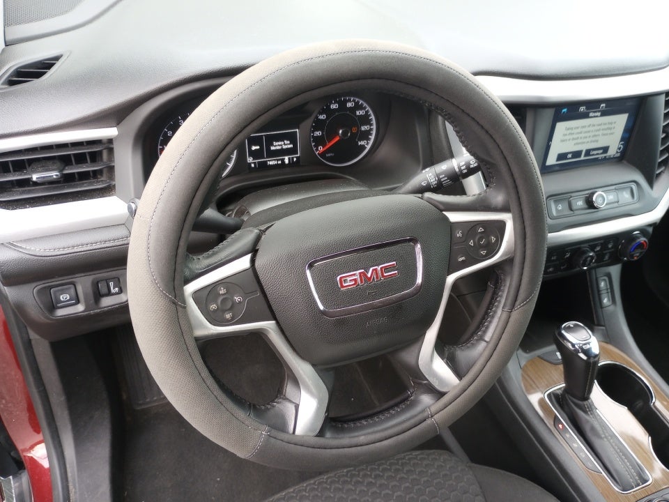 2017 GMC Acadia SLE-2