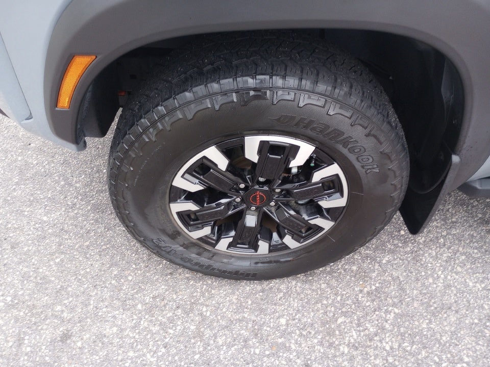 2023 Nissan Frontier Crew Cab PRO-4X 4x4