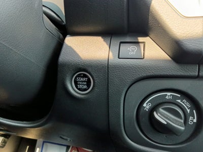 2025 Nissan Frontier SL