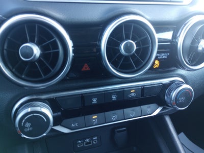 2023 Nissan Sentra SV Xtronic CVT