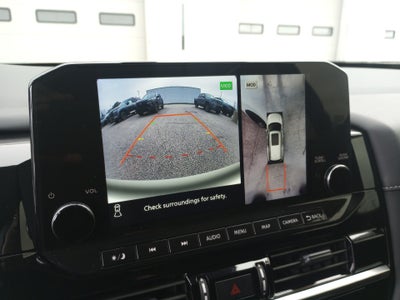 2023 Nissan Pathfinder SL 4WD