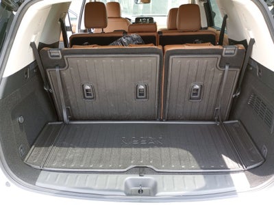 2023 Nissan Pathfinder Platinum 4WD