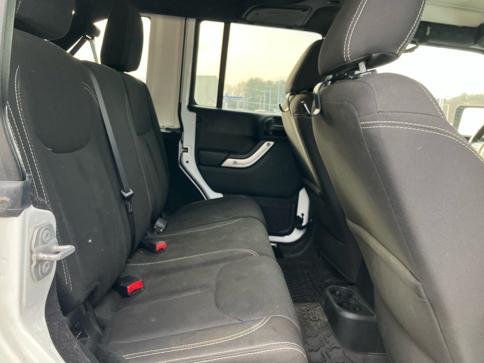 2017 Jeep Wrangler Unlimited Sahara 4x4