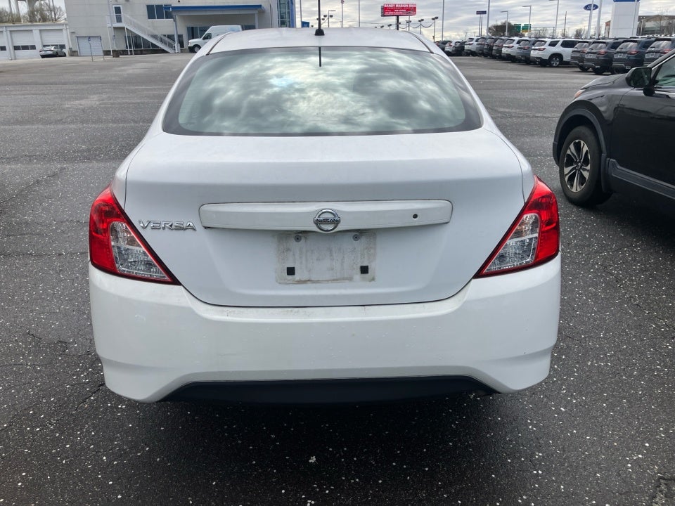 2018 Nissan Versa 1.6 S