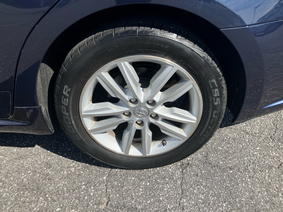 2014 Toyota Avalon XLE