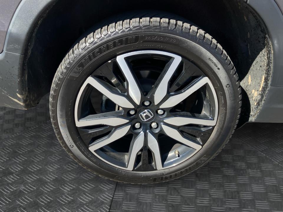 2021 Honda Pilot Touring 7-Passenger
