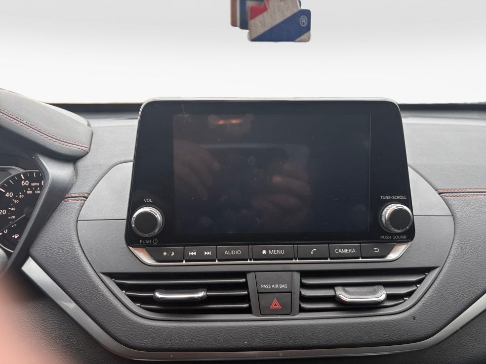 2022 Nissan Altima SR FWD