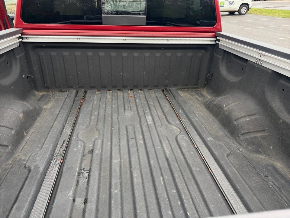 2019 Nissan TITAN SV