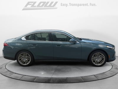 2024 BMW 530i 530i