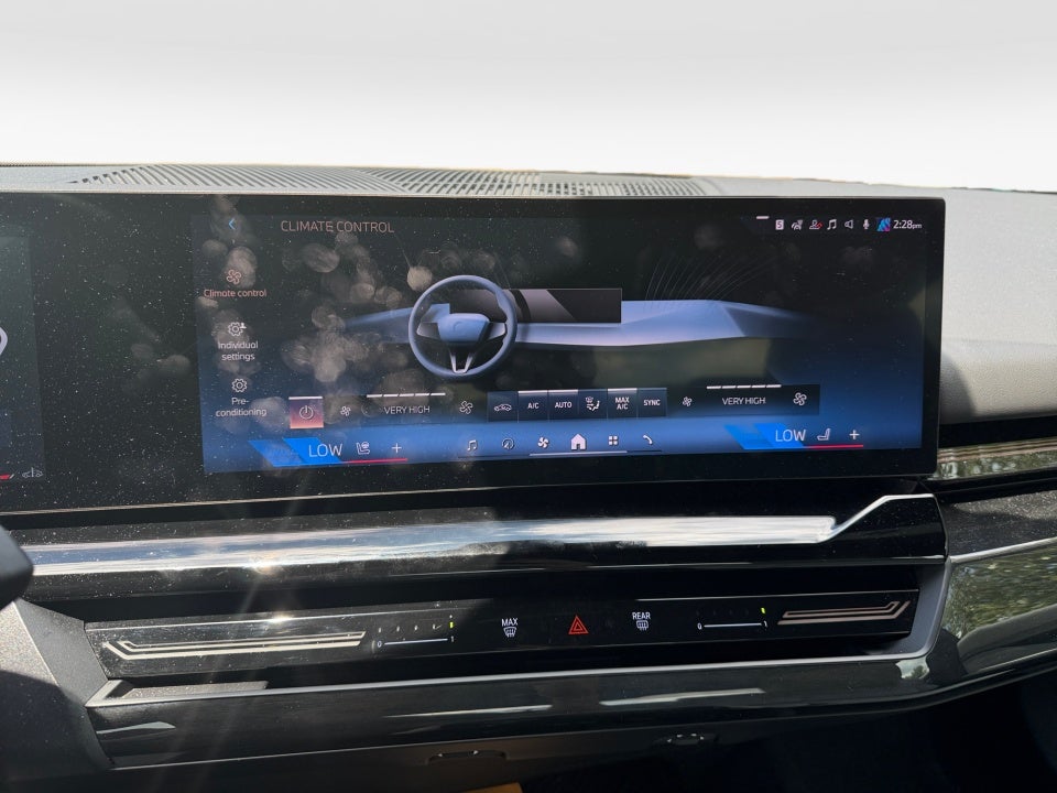 2024 BMW 530i 530i