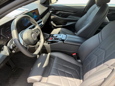 2025 BMW 530i 530i xDrive