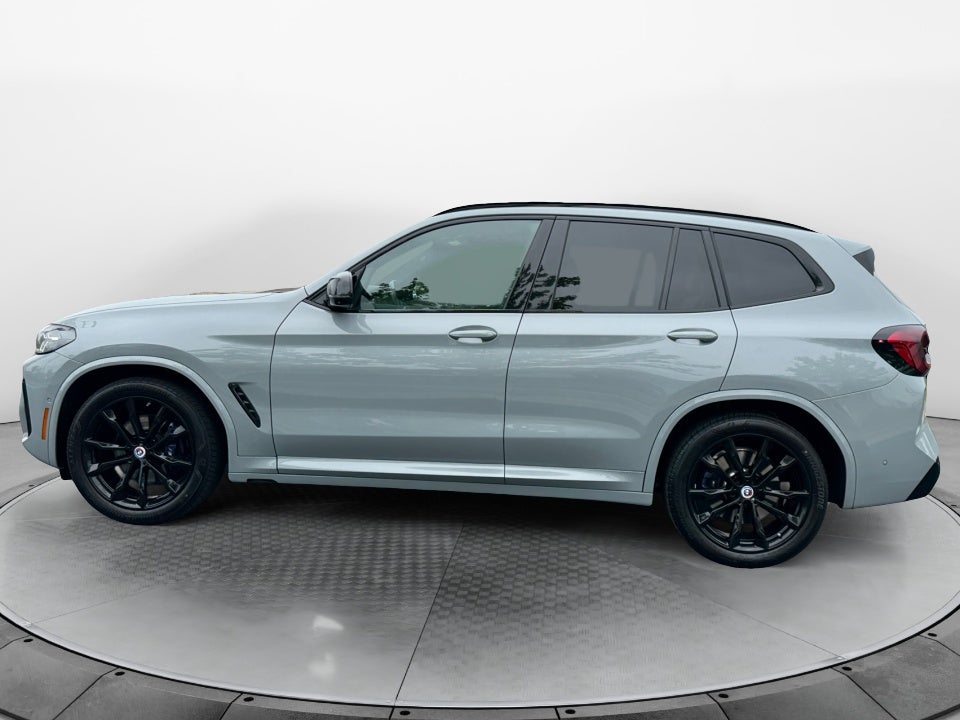 2023 BMW X3 M40i