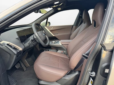 2026 BMW iX xDrive45