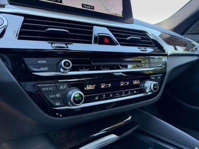 2017 BMW 540i 540i