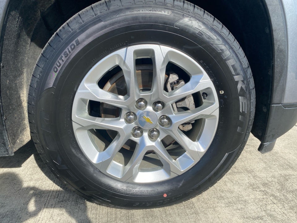 2020 Chevrolet Traverse AWD LS