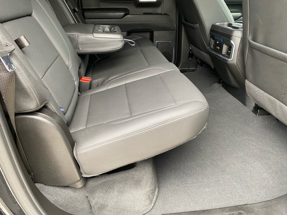 2025 GMC Sierra 1500 4WD Crew Cab Short Box Elevation with 3SB