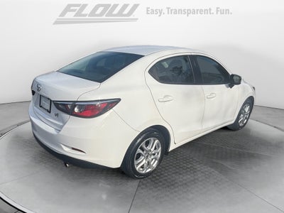 2017 Toyota Yaris iA Base