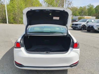 2022 Lexus ES 300h ES 300h