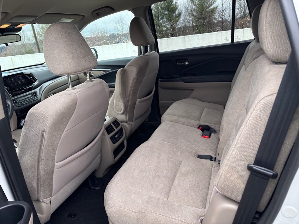 2020 Honda Pilot 2WD EX