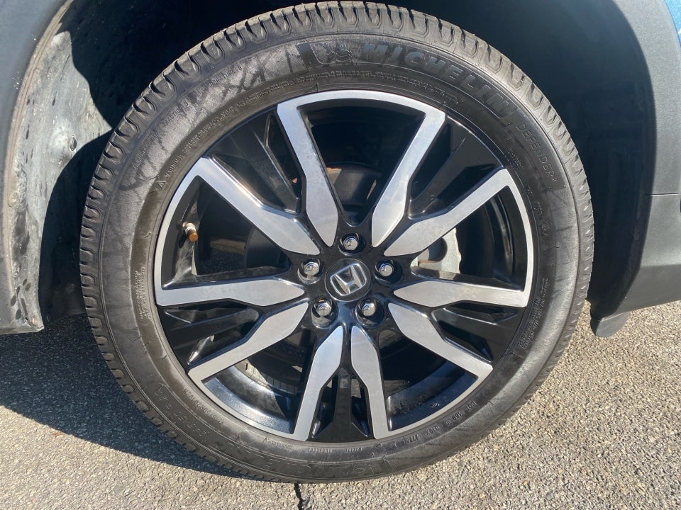 2020 Honda Pilot AWD Touring 8 Passenger