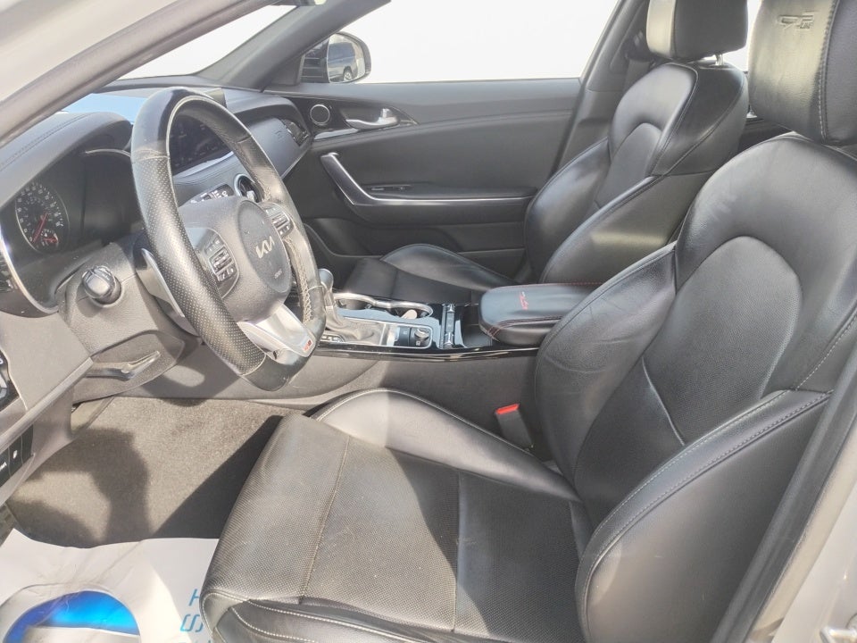 2022 Kia Stinger GT-Line