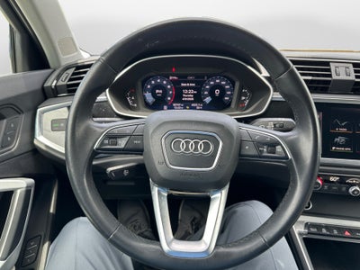 2022 Audi Q3 Premium 40 TFSI quattro Tiptronic