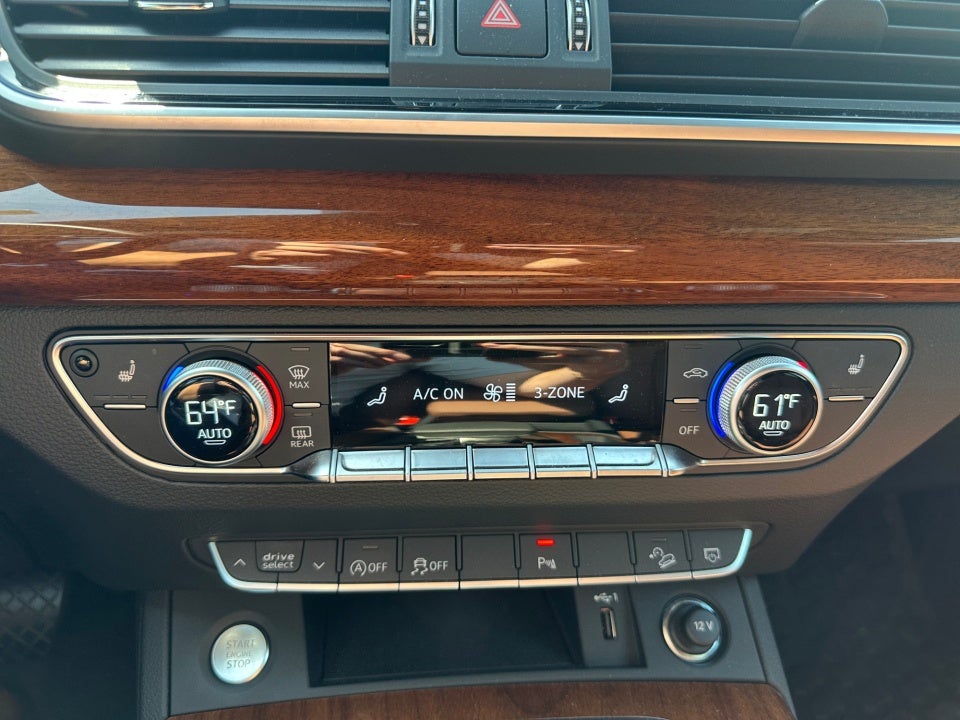 2023 Audi Q5 Premium 45 TFSI S line quattro