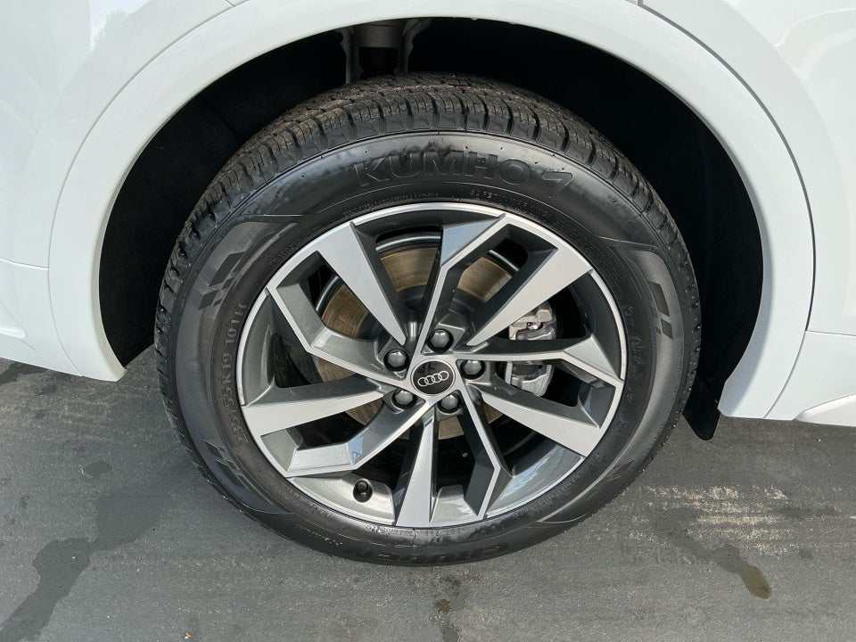 2023 Audi Q5 Premium 45 TFSI S line quattro