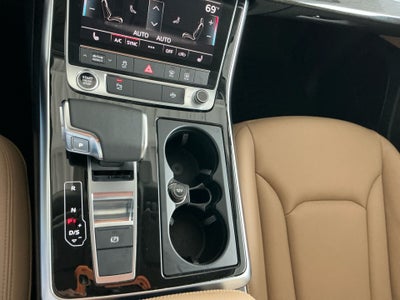 2022 Audi Q7 Premium Plus 55 TFSI quattro Tiptronic
