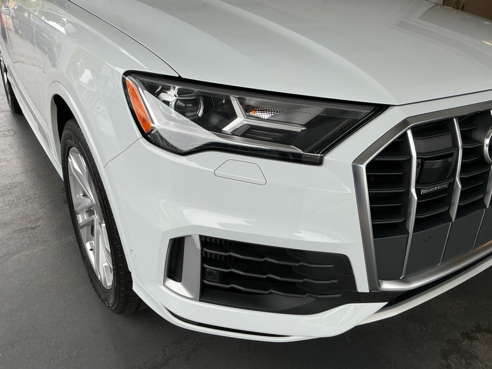 2022 Audi Q7 Premium Plus 55 TFSI quattro Tiptronic