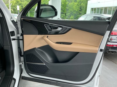 2022 Audi Q7 Premium Plus 55 TFSI quattro Tiptronic