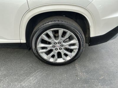 2024 GMC Acadia FWD Denali