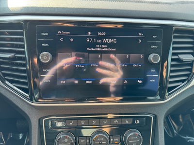 2022 Volkswagen Atlas Cross Sport 3.6L V6 SE w/Technology