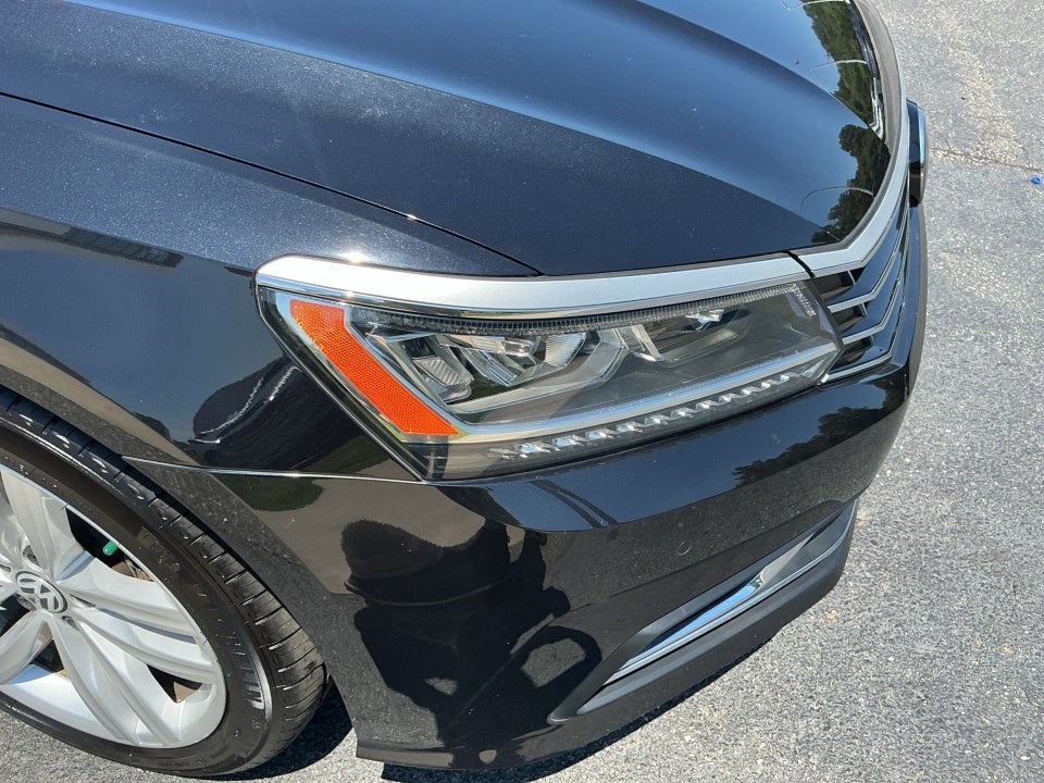2018 Volkswagen Passat 2.0T SE
