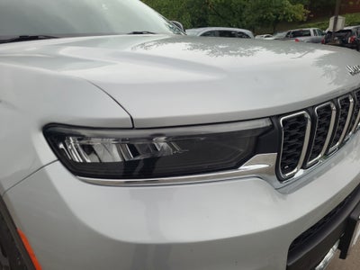 2022 Jeep Grand Cherokee L Laredo