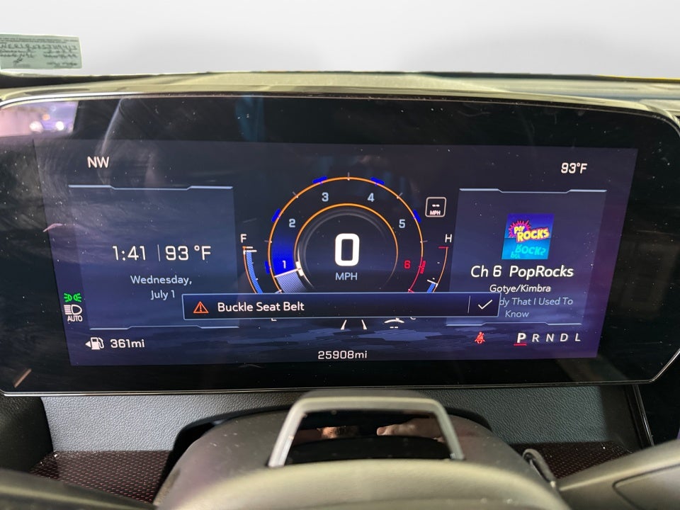 2025 Chevrolet Traverse FWD RS