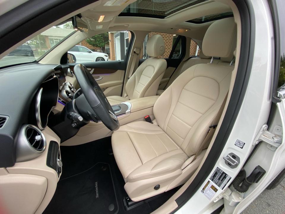 2022 Mercedes-Benz GLC 300 GLC 300