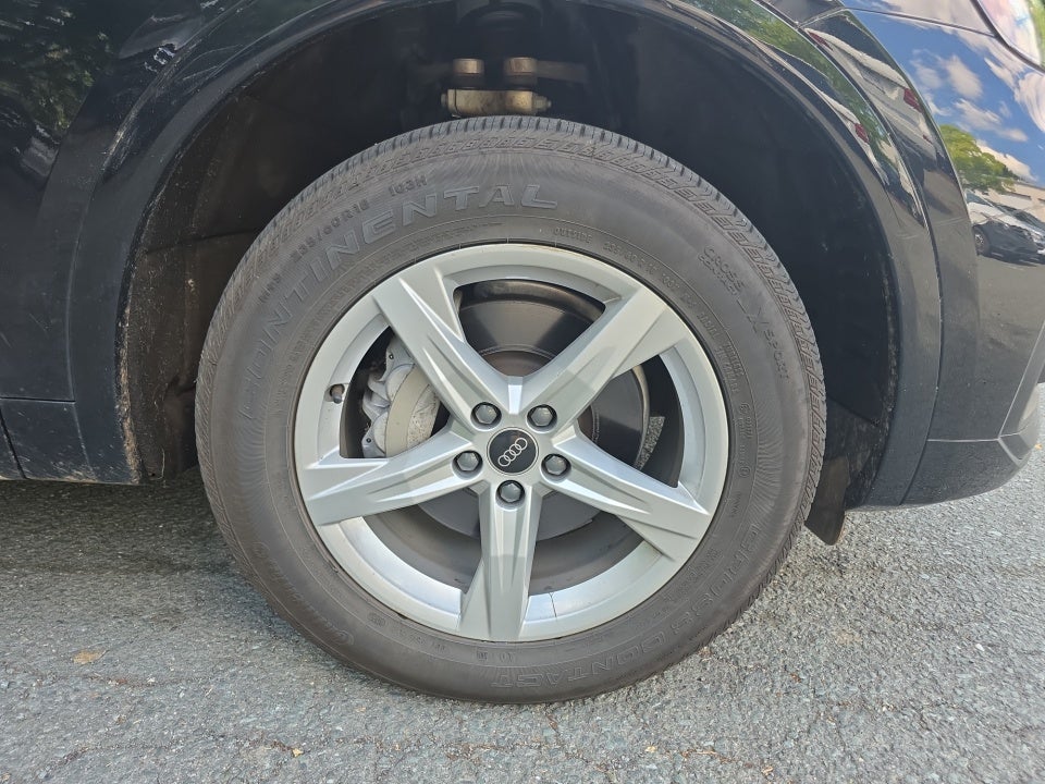 2024 Audi Q5 Premium 40 TFSI quattro S tronic