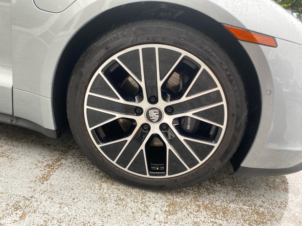 2022 Porsche Taycan RWD