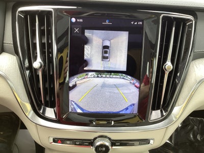 2024 Volvo S60 Recharge Plug-In Hybrid T8 Ultimate Dark Theme