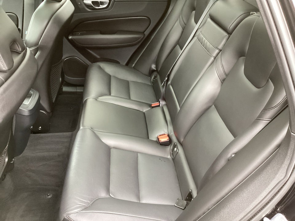 2019 Volvo XC60 Momentum