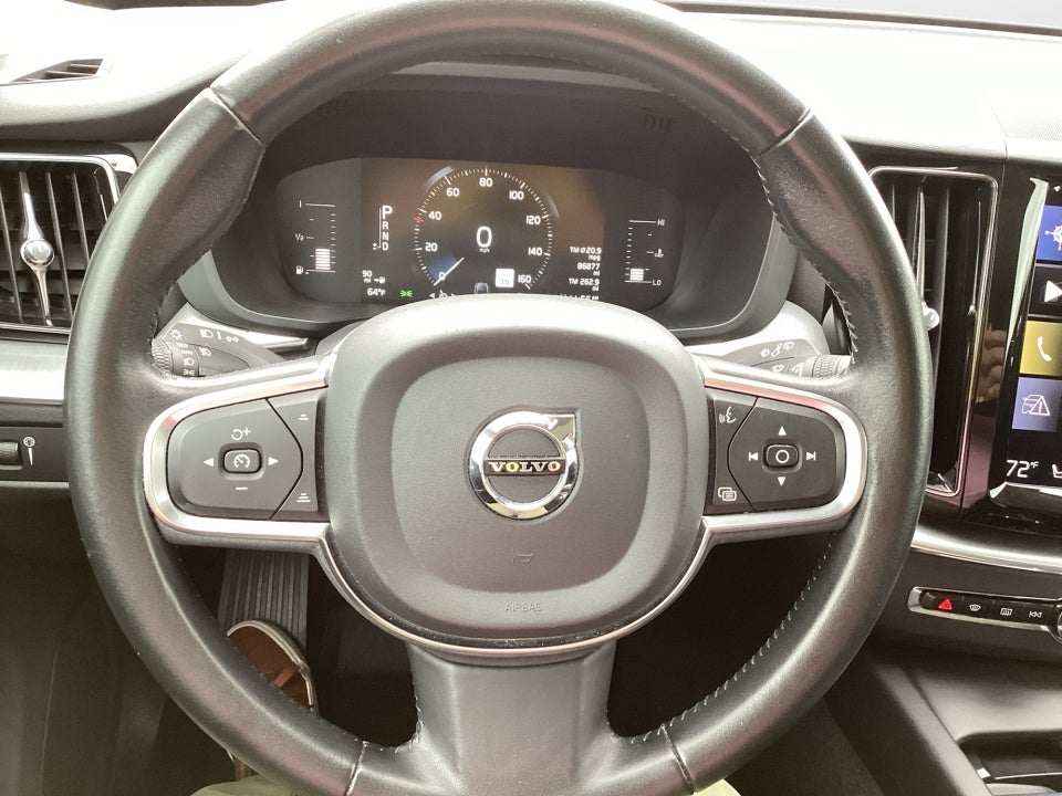 2019 Volvo XC60 T6 Momentum