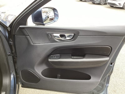 2019 Volvo XC60 T6 Momentum