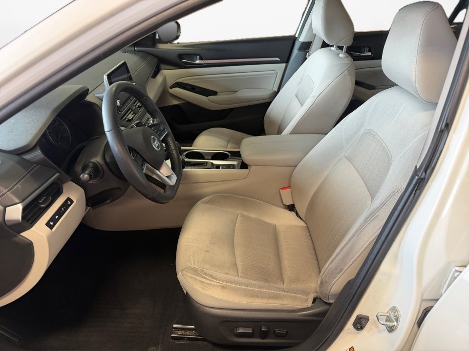 2020 Nissan Altima 2.5 SV
