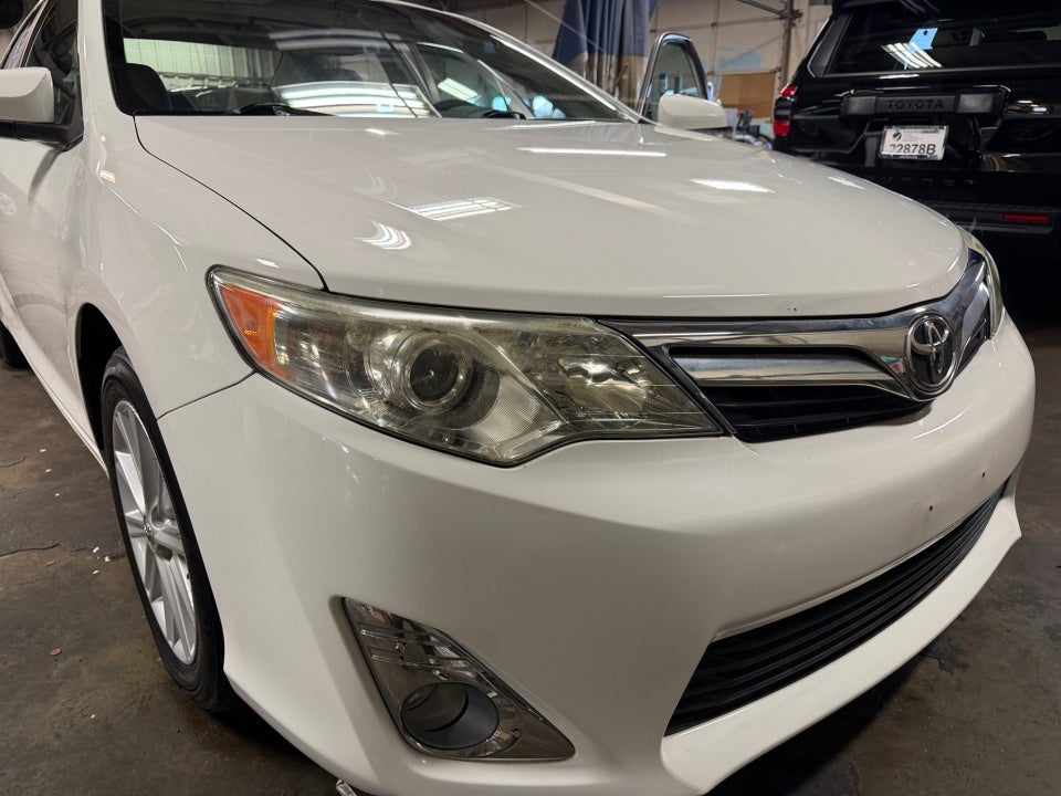 2014 Toyota Camry XLE V6